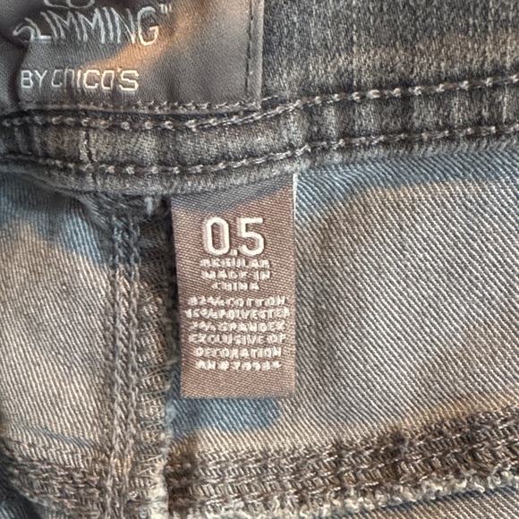 EUC Chico's Gray So Slimming Jeans - Picture 6 of 7